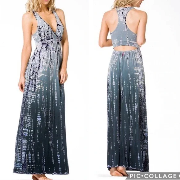 light gold heart of gold maxi dress Gold Long Strapless Stretch Satin Dress With Sweetheart Neck